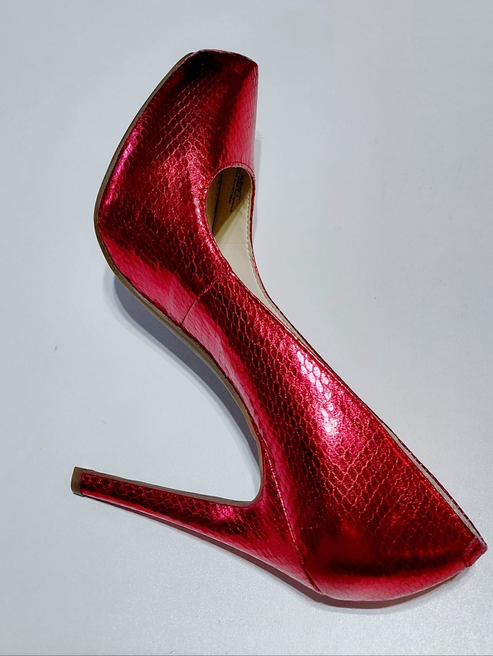 JESSICA SIMPSON Women's Parisah  Red Metallic Snakeskin Stiletto Heels  Size 6 - Picture 7 of 8